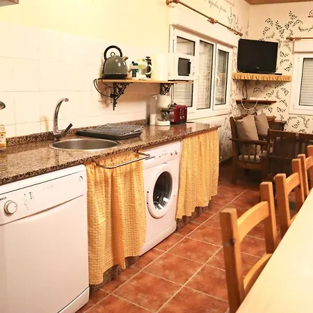 Casa Druna Lee ; Casa En El Campo Santa Gadea