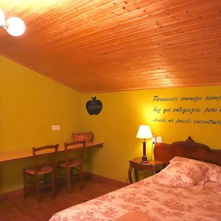 Casa Druna Lee ; Casa En El Campo Santa Gadea